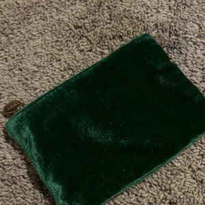 Ipsy pouch